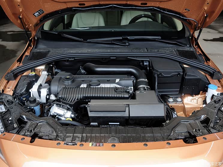 �ֶ�����̫ �ֶ���S60L 2015�� 2.0T ��Զ��