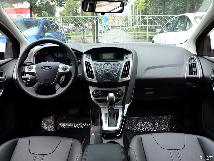 ���س������ظ���˹2012�� ���� 1.6L AT������