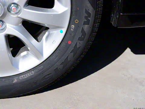 2012�� 1.5L �ֶ�������