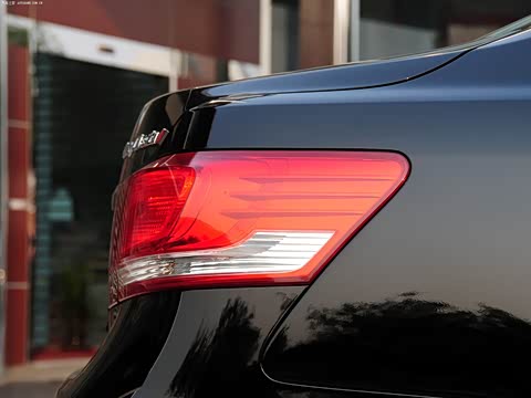 2012�� 200E ���侫Ӣ��