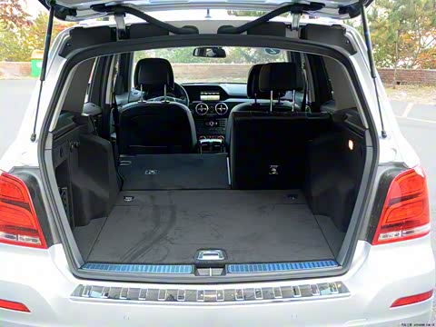 2013�� GLK 300 4MATIC ������