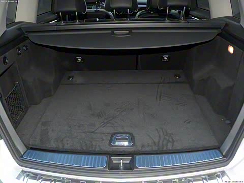 2013�� GLK 300 4MATIC ������