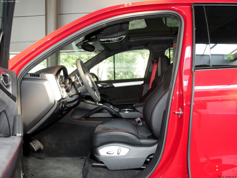 2012 Cayenne GTS 4.8L