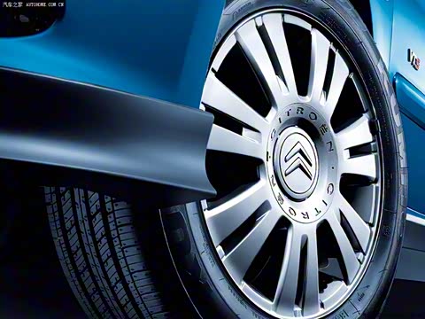 2013�� CROSS 1.4L �ֶ��˶���