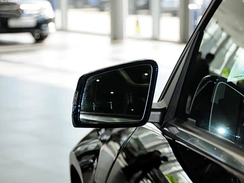 2013�� GLK 300 4MATIC ʱ����