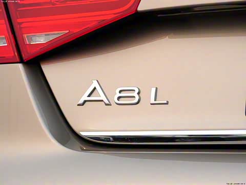 2013�� A8L 30 FSI ������