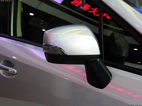 2012�� 2.0i ����������