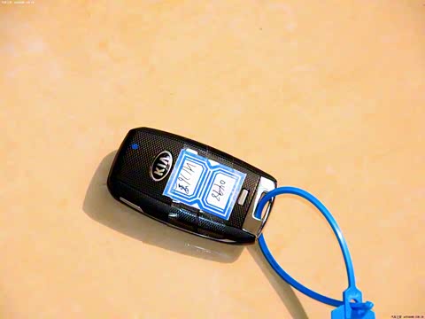 2013�� 1.6L �Զ�Premium