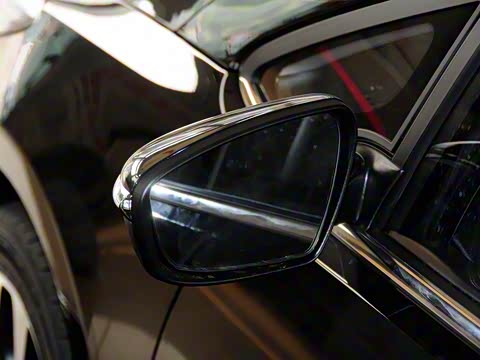 2013�� 1.6L �Զ�Premium