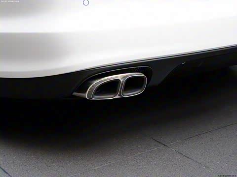 2010�� Panamera Turbo 4.8T