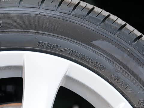 2012�� �����Ŷ� 1.5L �Զ���ֵ��