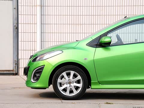 2012�� �����Ŷ� 1.5L �Զ���ֵ��