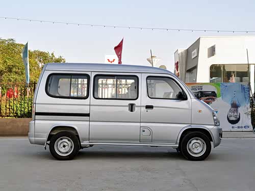 【佳宝v52】一汽_佳宝v52报价_佳宝v52图片_汽车之家