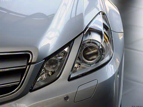 2012�� E 260 CGI Coupe