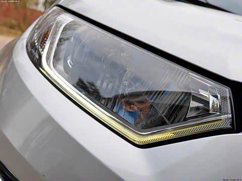 2013�� 1.5L �Զ������