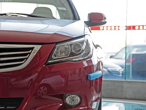 2012�� 2.0L �ֶ������