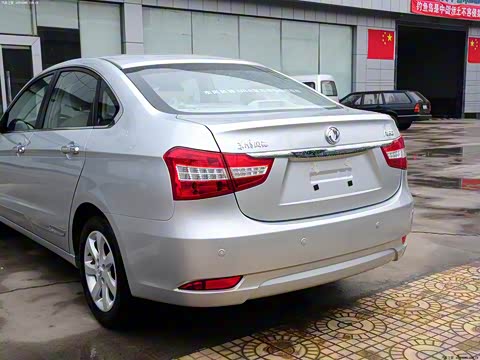 2012�� 1.6L �ֶ�������