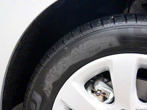 2012�� 1.6L �ֶ�������