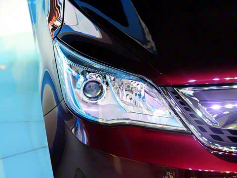 2013�� 1.2L �ֶ���Ӣ��