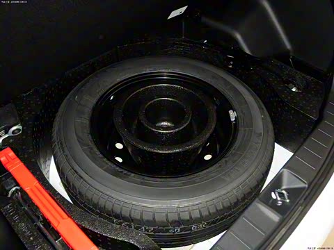 2013�� 1.6L �ֶ�������׼��