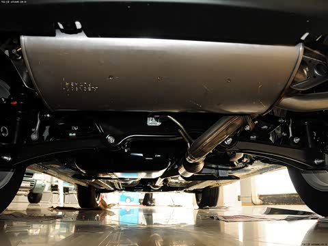 2013�� 1.6L �ֶ�������׼��