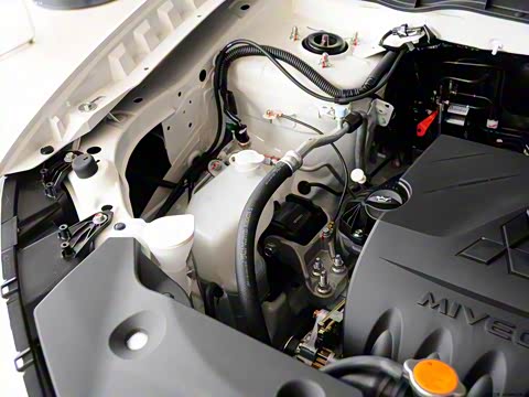 2013�� 1.6L �ֶ�������׼��