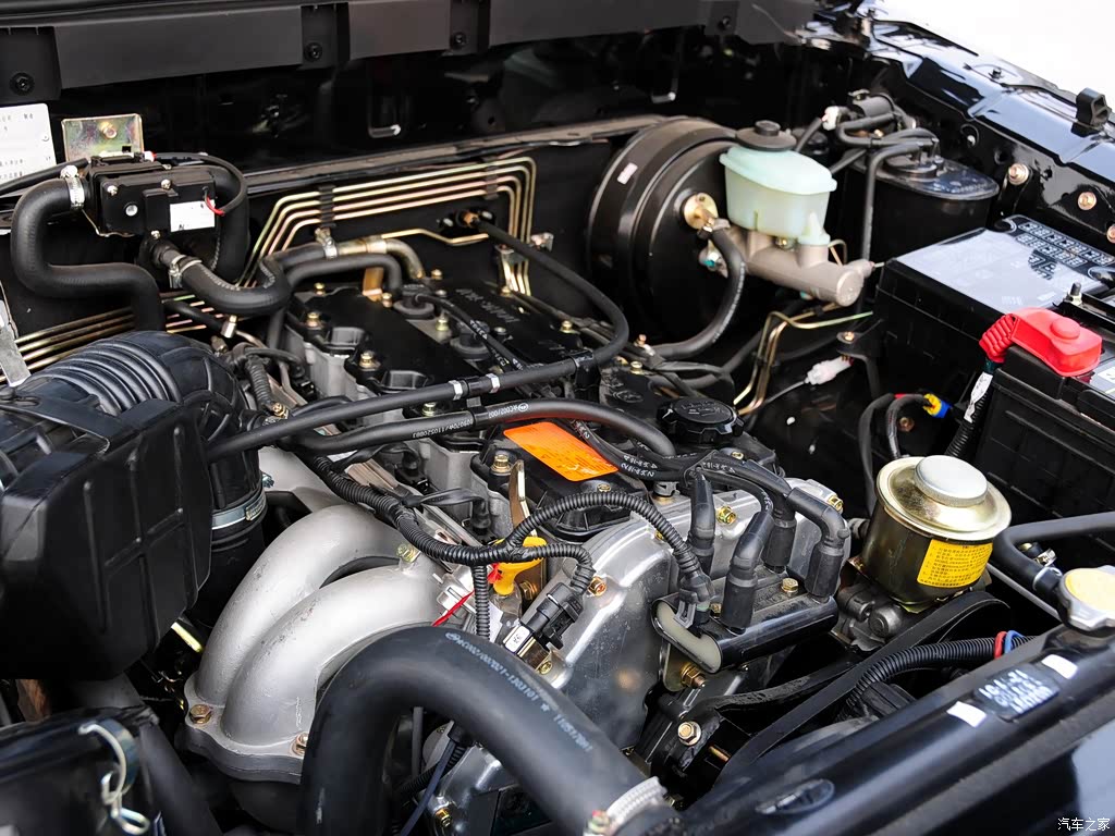 北京汽车制造厂 域胜007 2011款 2.0l 两驱都市豪华版