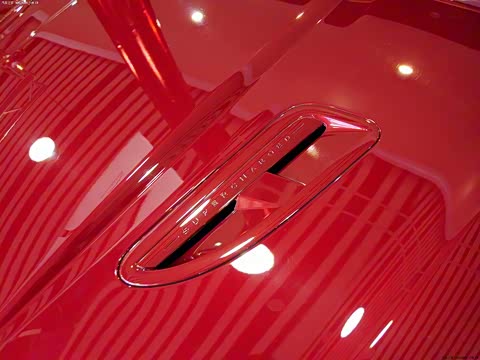 2012�� XKR 5.0L ��е��ѹ�����