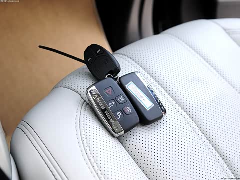 2013�� 5.0 SC V8 AB ��紴����