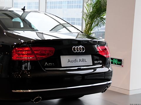 2013 A8L 30 FSI 