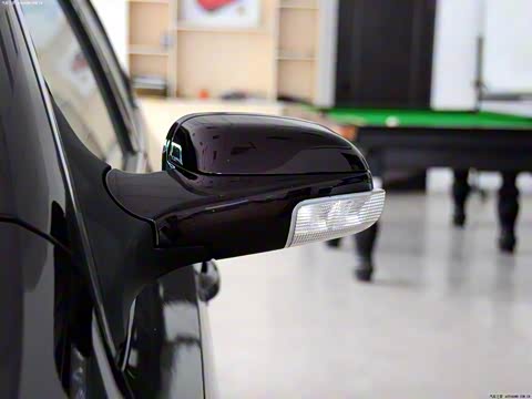 2012�� Sportback 1.8L �ֶ����а�