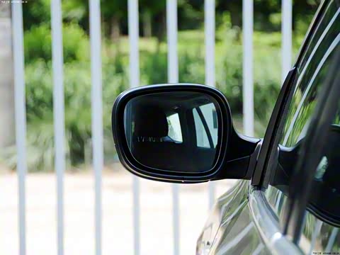 2012�� xDrive28i ������