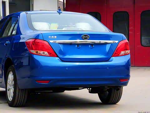 2012�� 1.5L �ֶ�������