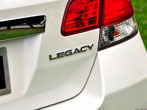 2013�� 2.5i-X ������