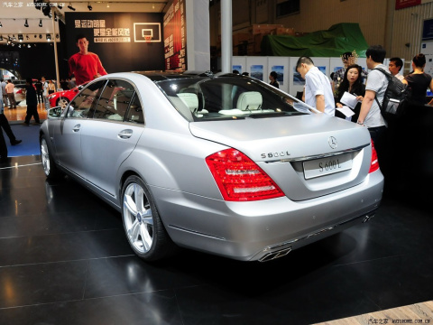 2012 S 600 L Grand Edition designo