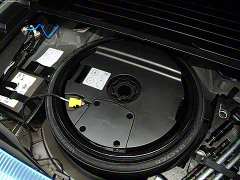 2013�� 40 TFSI ������