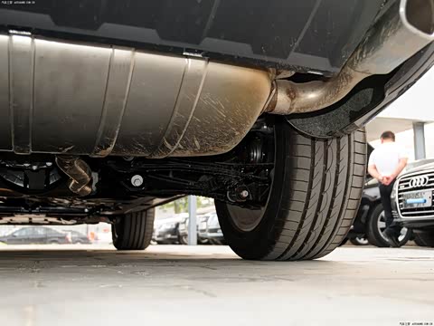 2013�� 40 TFSI ������