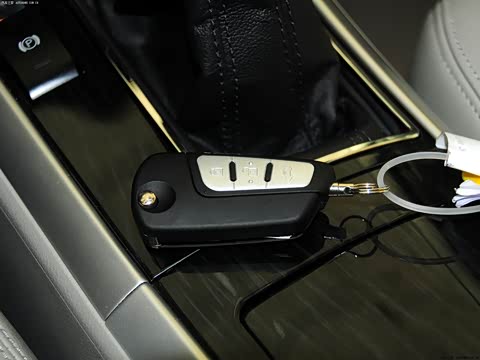 2012�� 2.0L �ֶ�������