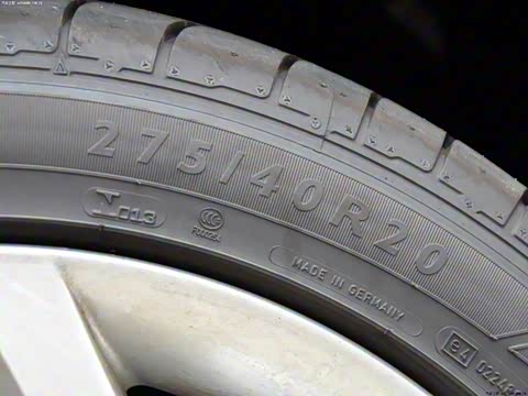 2012�� xDrive35i