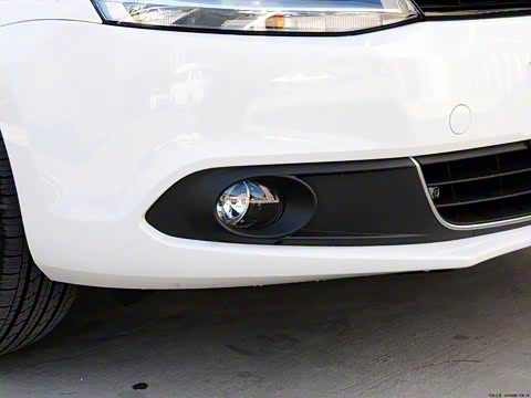 2012�� 1.6L �ֶ�������