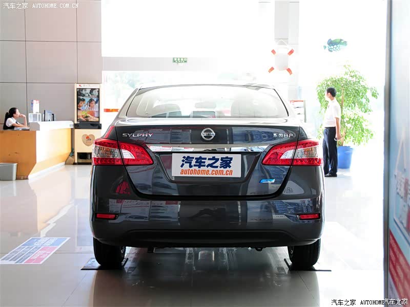 东风日产 轩逸 2012款 1.6xe 手动舒适版