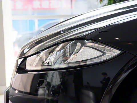 2013�� XF 3.0 SC ������