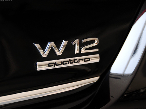2013 A8L 6.3 FSI W12 quattro콢