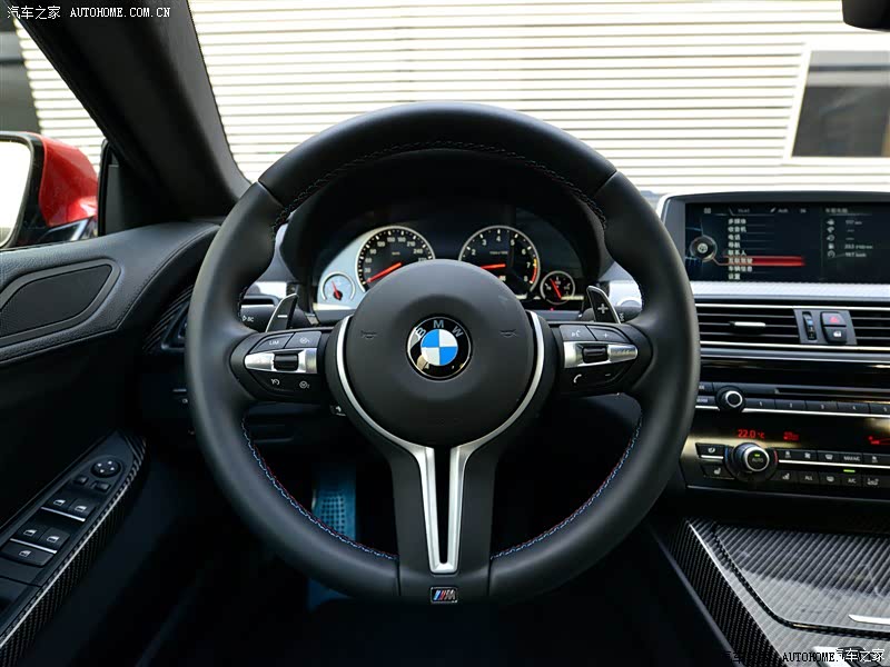 宝马m 宝马m6 2013款 m6 gran coupe 萨基尔橙 中控方向盘 已经是最后