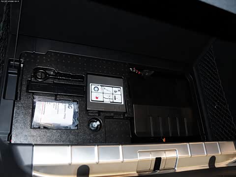 2014�� Panamera S Executive 3.0T