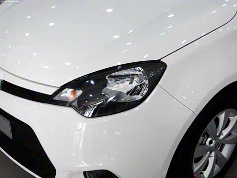 2013�� 1.5L �ֶ���Ӣ��