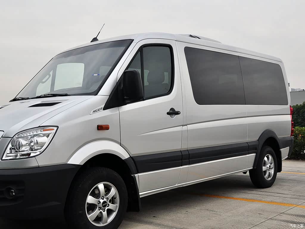 苏州金龙 海格h5v 2014款 2.8t营运版豪华型sc28r143q4