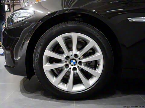 2014�� 528i ���а�