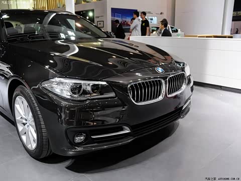 2014�� 528i ���а�