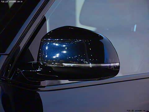 2014�� xDrive50i M�˶���